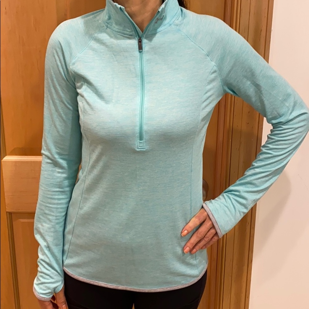 Under Armour half zip long sleeves top!